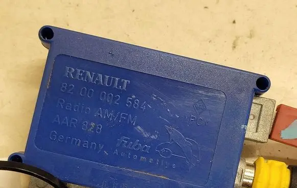 Renault Laguna II Aerial antenna amplifier