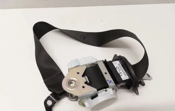 BMW X1 E84 Front seatbelt