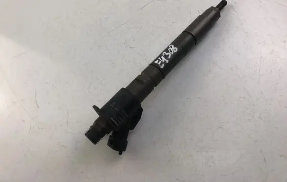 Volvo V60 Fuel injector 31272690