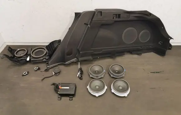 KIA Pro Cee'd III Parcel shelf speaker 