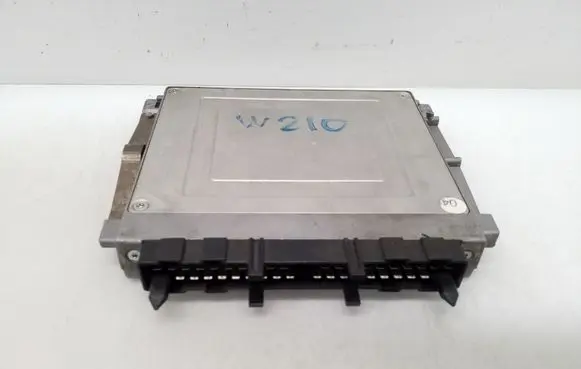 Mercedes-Benz E W210 Engine control unit/module 0155451532