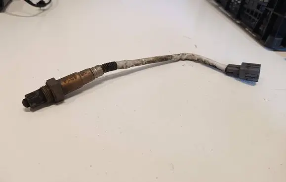 Peugeot 107 Lambda probe sensor 894650H020 103181 0258006721