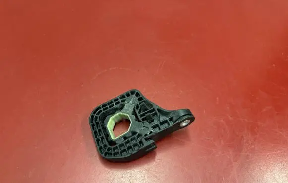 BMW X3 G45 Radiator mount bracket 5A500E9 17115A500E9