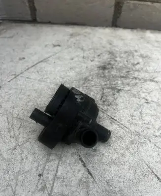 Mercedes-Benz GL X164 Electric auxiliary coolant/water pump A2118350364 A2118350028