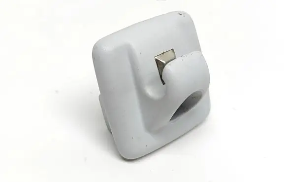 Sun visor clip/hook/bracket