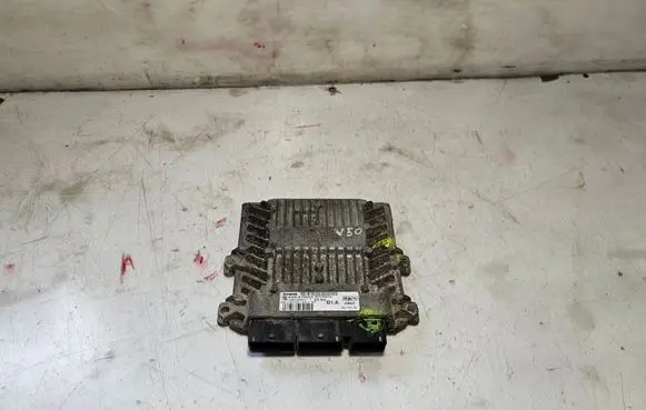 Volvo V50 Engine control unit/module 30729065A