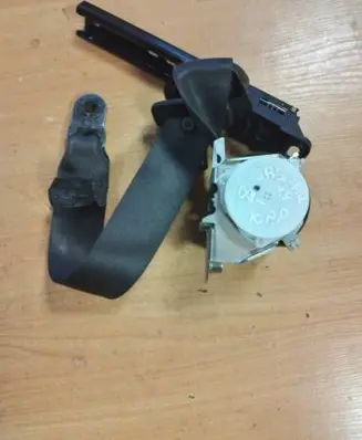 Jaguar XF Front seatbelt