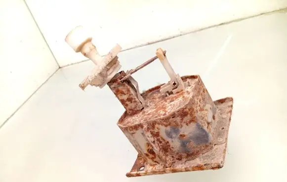 Ford Galaxy Spare wheel mounting bracket