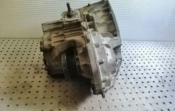 Mercedes-Benz Vito Viano W638 Manual 5 speed gearbox 2880016390
