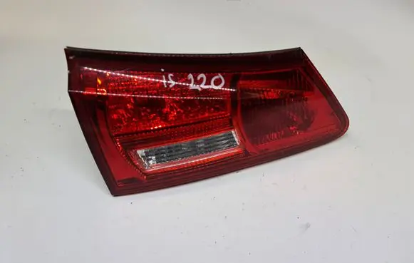 Lexus IS 220D-250-350 Tailgate rear/tail lights