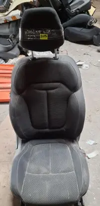 Renault Kadjar Front passenger seat 