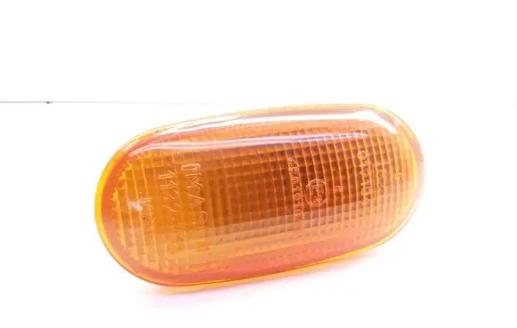 Mitsubishi Colt Front fender indicator light 1132216 6R0191048 E20191048