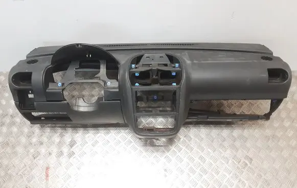 Opel Tigra B Dashboard 09114359