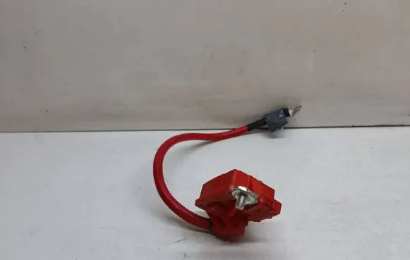 BMW 3 E90 E91 Positive cable (battery) 
