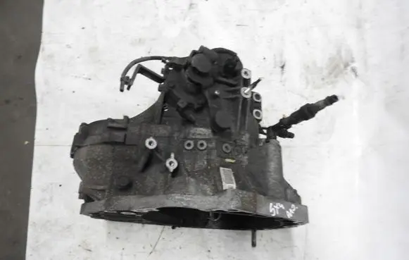 Suzuki SX4 Manual 5 speed gearbox dfg467