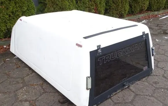 Ford Ranger Pickup box tonneau cover 