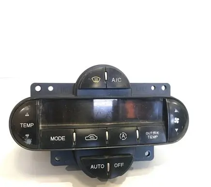 KIA Carens I Climate control unit 0K2FB61190 S302200025