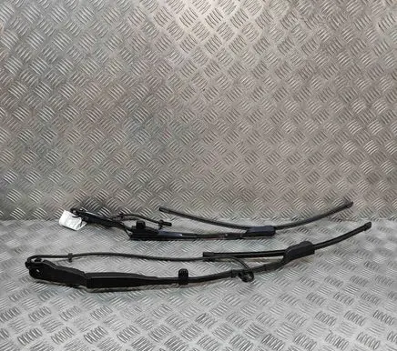 Volvo XC40 Windshield/front glass wiper blade 31457317 31457318