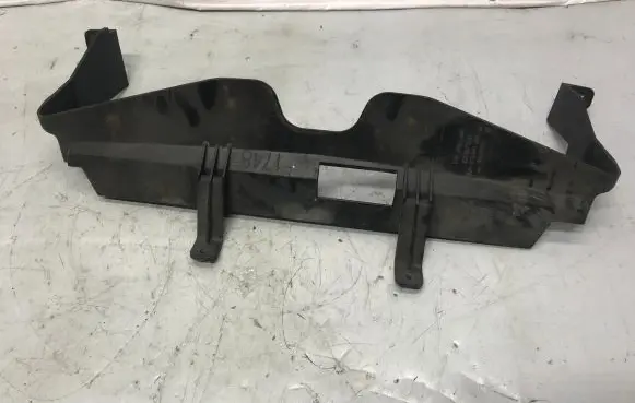 Top upper radiator support slam panel