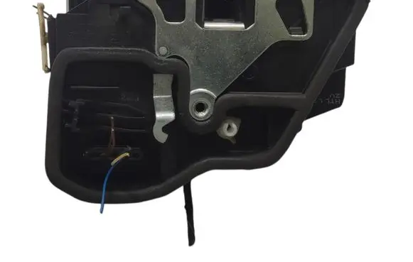 BMW 3 F30 F35 F31 Front door lock 7229459