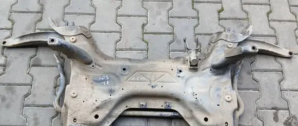 Peugeot 308 Front axle beam 