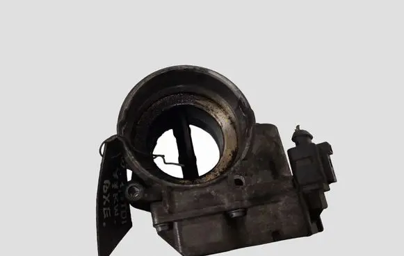 Volkswagen Golf V Throttle valve 03G128063C