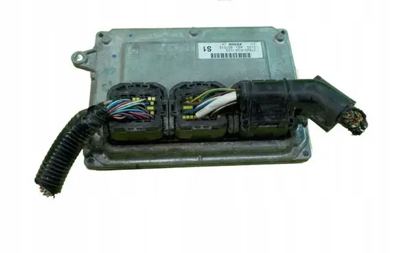 Honda Civic IX Engine control unit/module 37820R3AG33 XP53