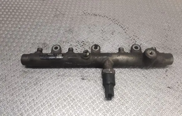Citroen C5 Fuel main line pipe 0445214019