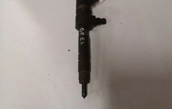 Opel Zafira B Fuel injector 0445110276