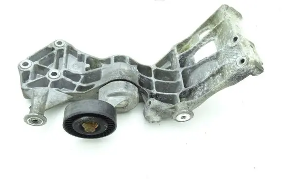 Mercedes-Benz A W169 Generator/alternator bracket 