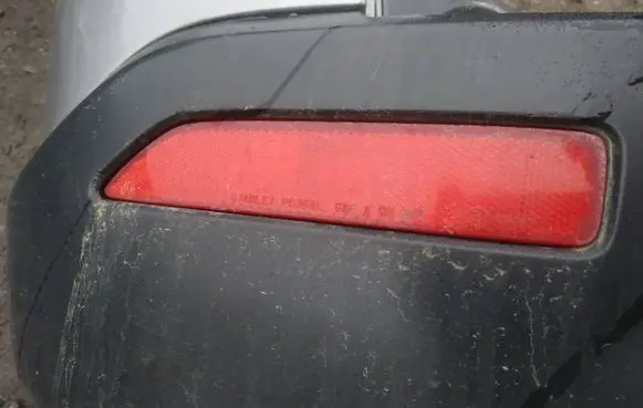 Rear tail light reflector