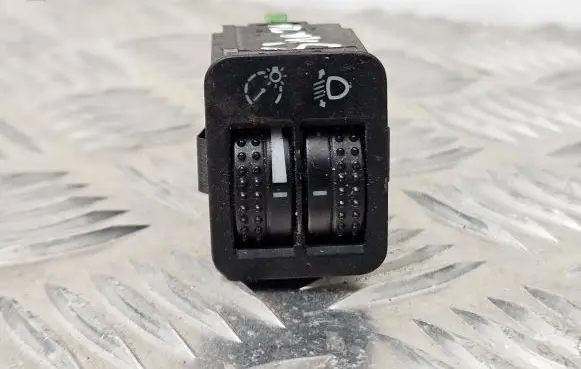 Volkswagen PASSAT B6 Headlight level height control switch 7M3941333