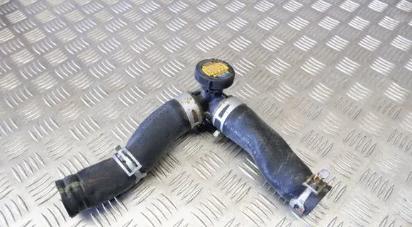 Lexus GS 250 350 300H 450H Engine coolant pipe/hose 1657736020 1657136140 1657236150