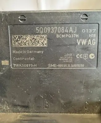 Audi A3 S3 8V Comfort/convenience module 5Q0937084AJ BCMPQ37H 5WK50893H