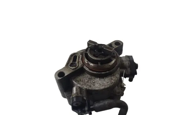 Volvo V40 Vacuum pump 9804021880