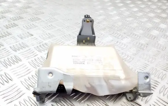 Toyota Yaris Engine control unit/module 8966152890 0281011126 1NDTV