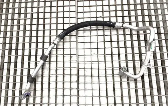 Land Rover Range Rover Evoque L551 Air conditioning (A/C) pipe/hose M8D219N602AF