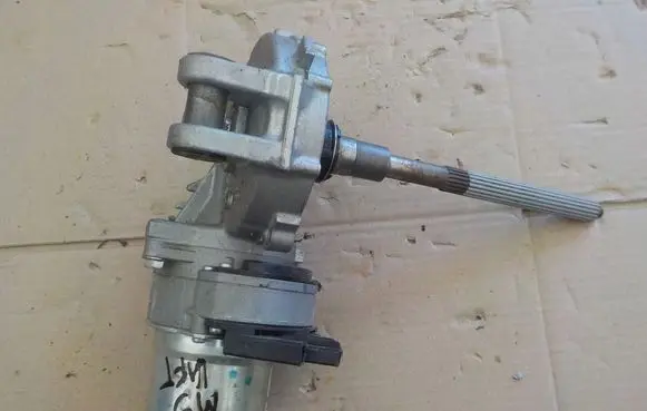 Mazda 3 II Power steering pump Q003TF0177ZC