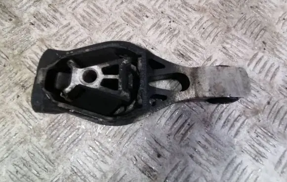 Citroen C4 Grand Picasso Engine mount bracket 9805734780