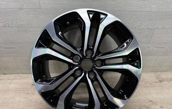 Ford Puma R17 alloy rim L1TC1007DA