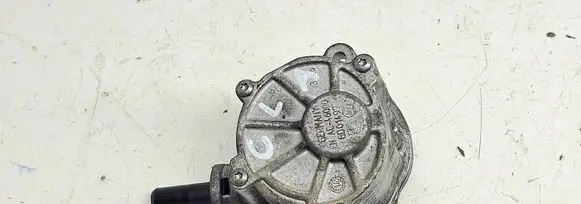 Vacuum pump