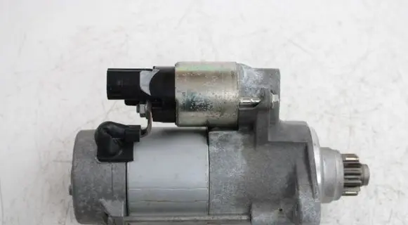 Skoda Octavia Mk3 (5E) Starter motor 02E911024J
