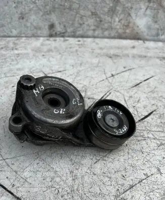Mercedes-Benz GL X164 Generator/alternator belt tensioner 01552010001
