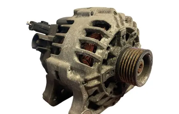 Citroen C4 I Generator/alternator 9656956280