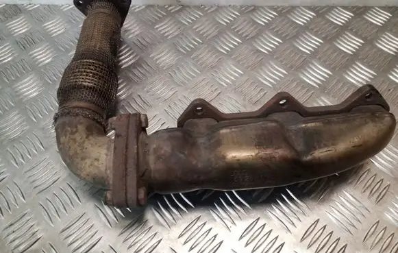 Audi A4 S4 B6 8E 8H Exhaust manifold 059253033C