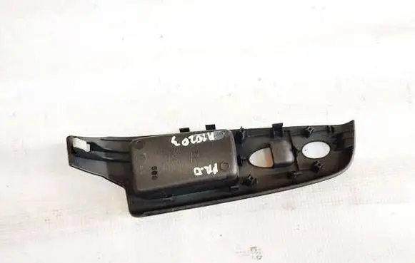 Honda Civic Front door window switch trim snb6g0