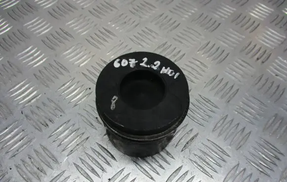 Peugeot 607 Piston 