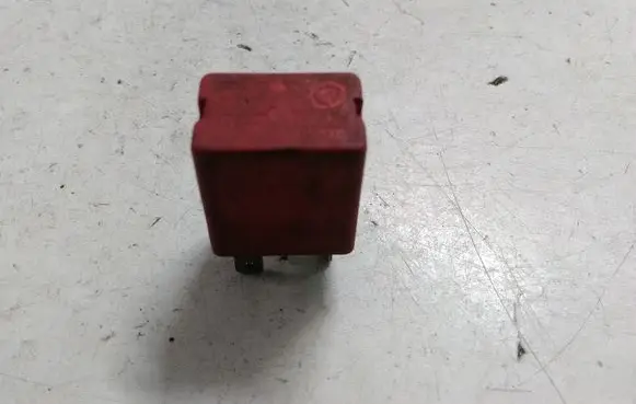 Alfa Romeo 147 Other relay 46520412