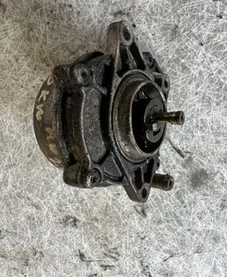 Vacuum pump