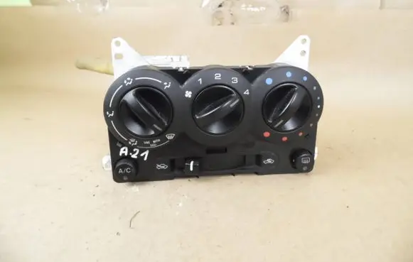 Subaru Justy Climate control unit
